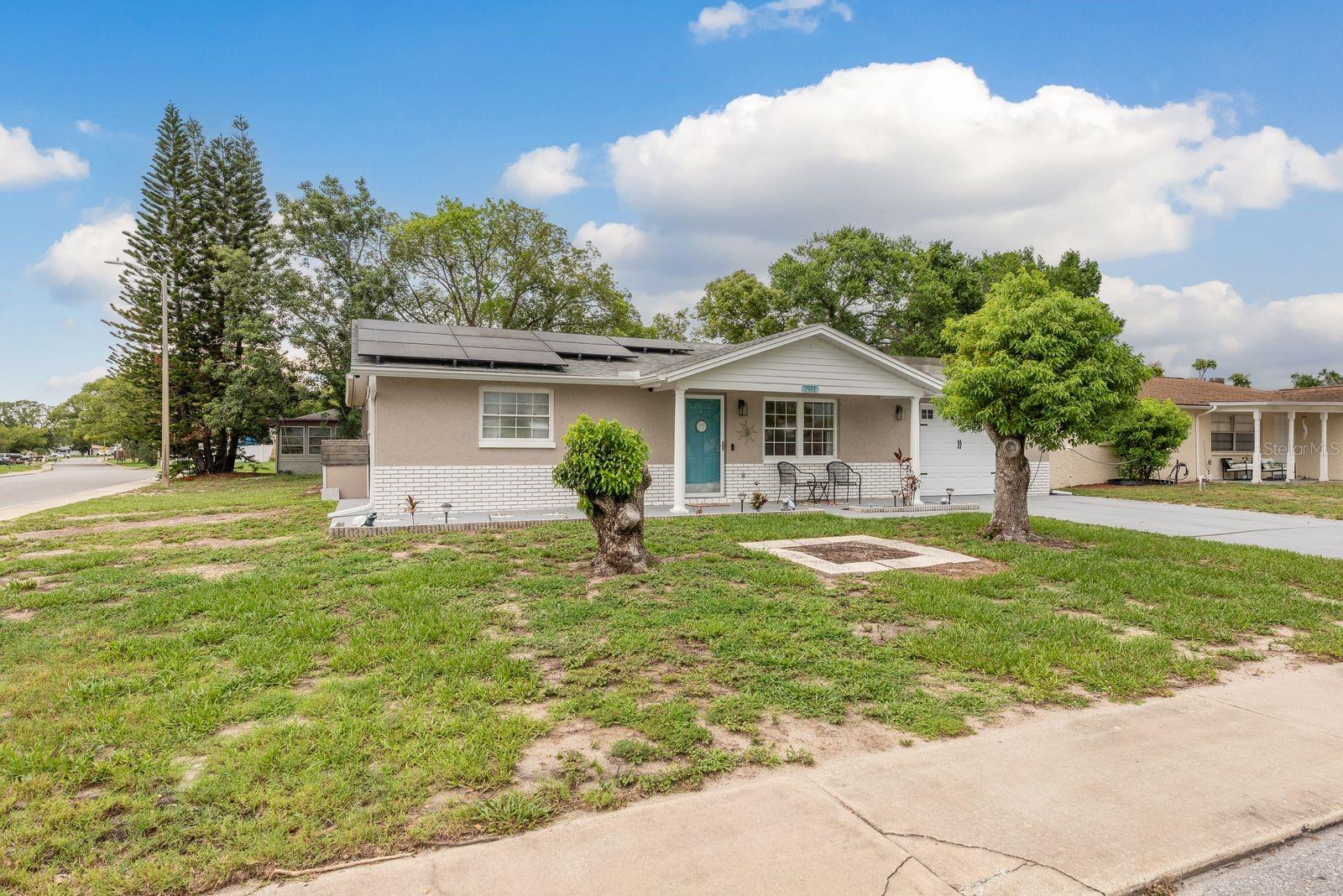 Image 3 of 28 For 7901 Marlboro Drive