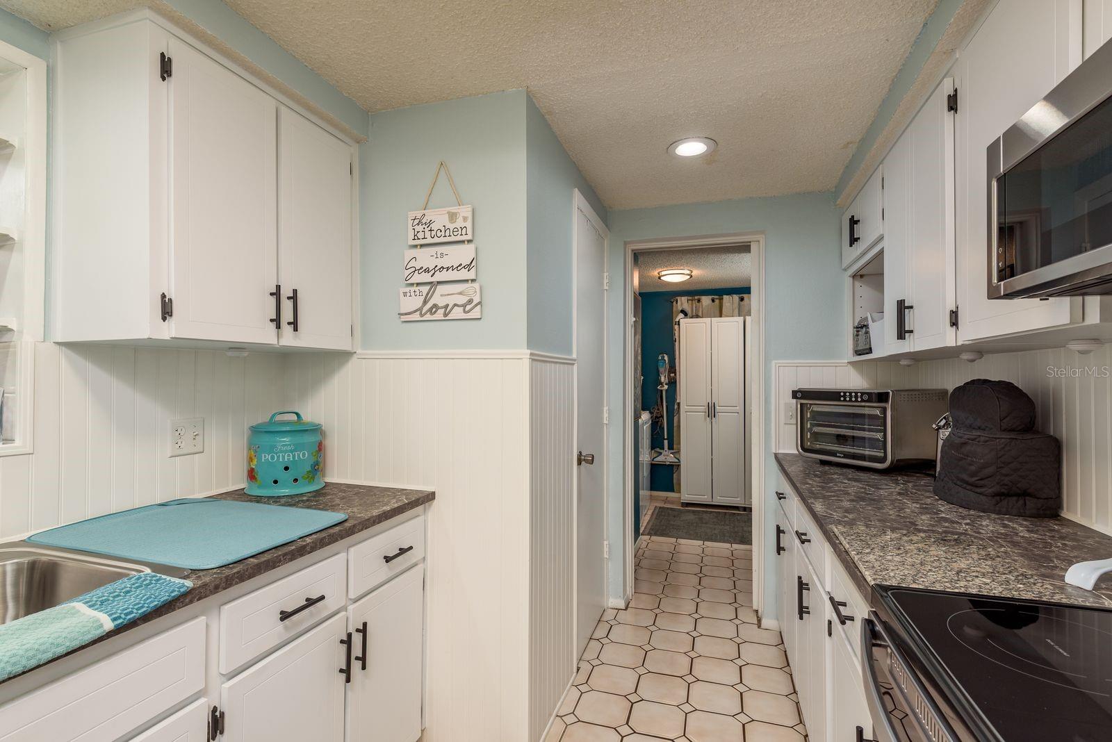 Image 8 of 28 For 7901 Marlboro Drive