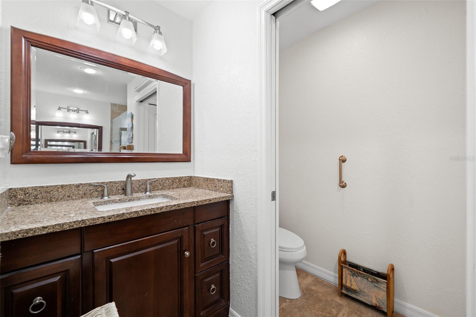 Image 26 of 47 For 338 7th Avenue N