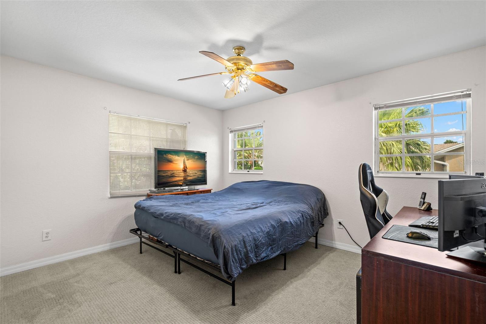 Image 28 of 47 For 338 7th Avenue N