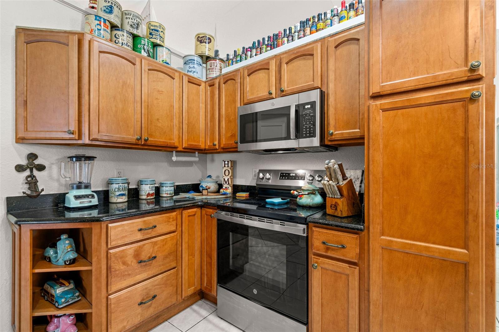 Image 9 of 47 For 338 7th Avenue N