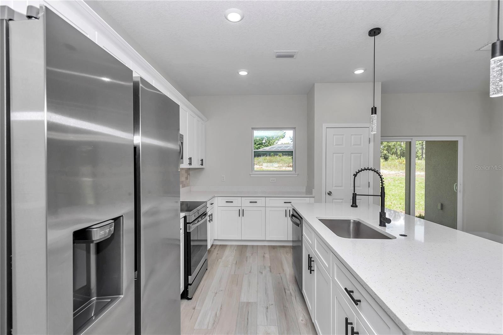 Image 15 of 46 For 2705 Royal Palm Drive