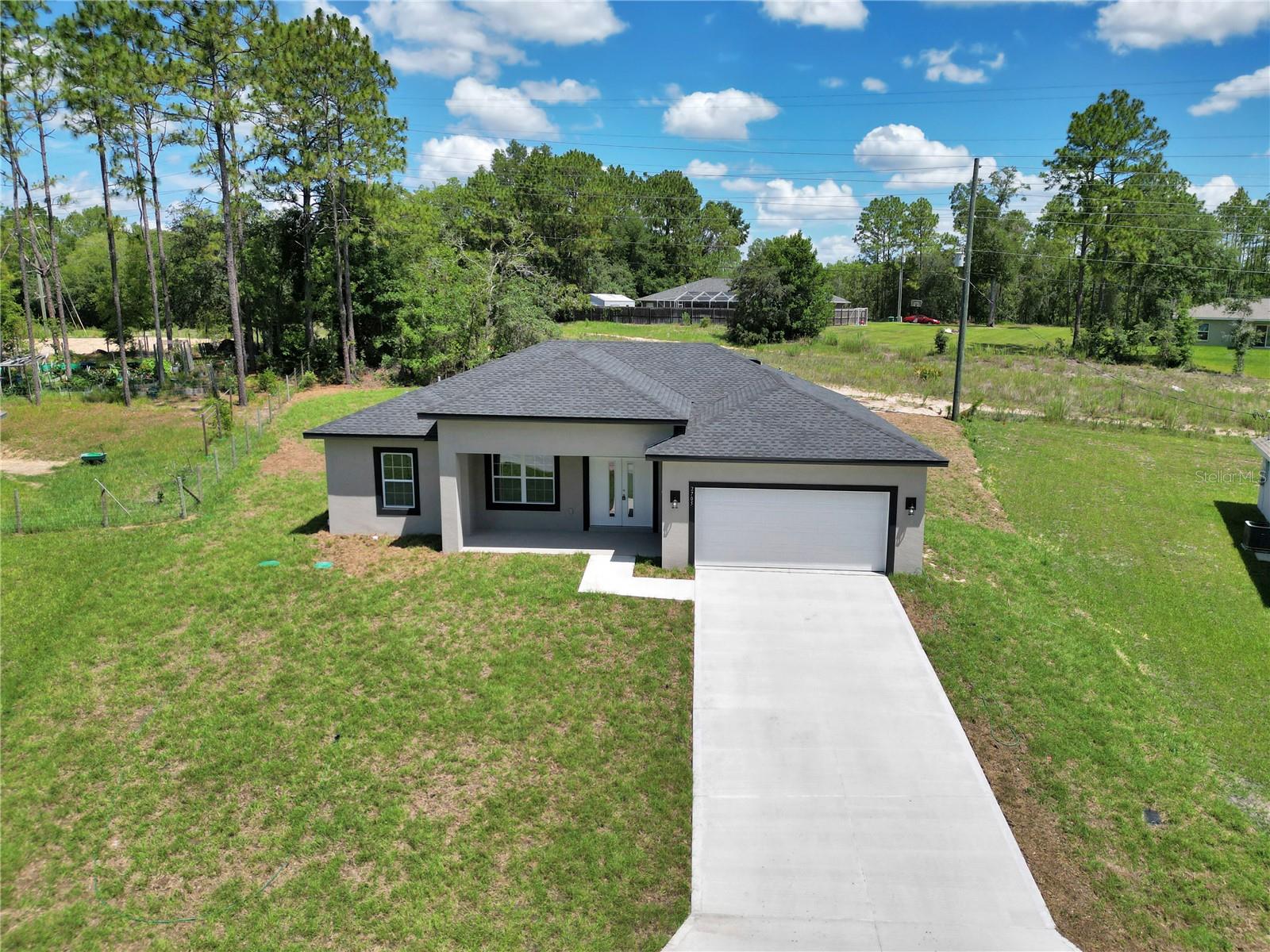 Image 2 of 46 For 2705 Royal Palm Drive
