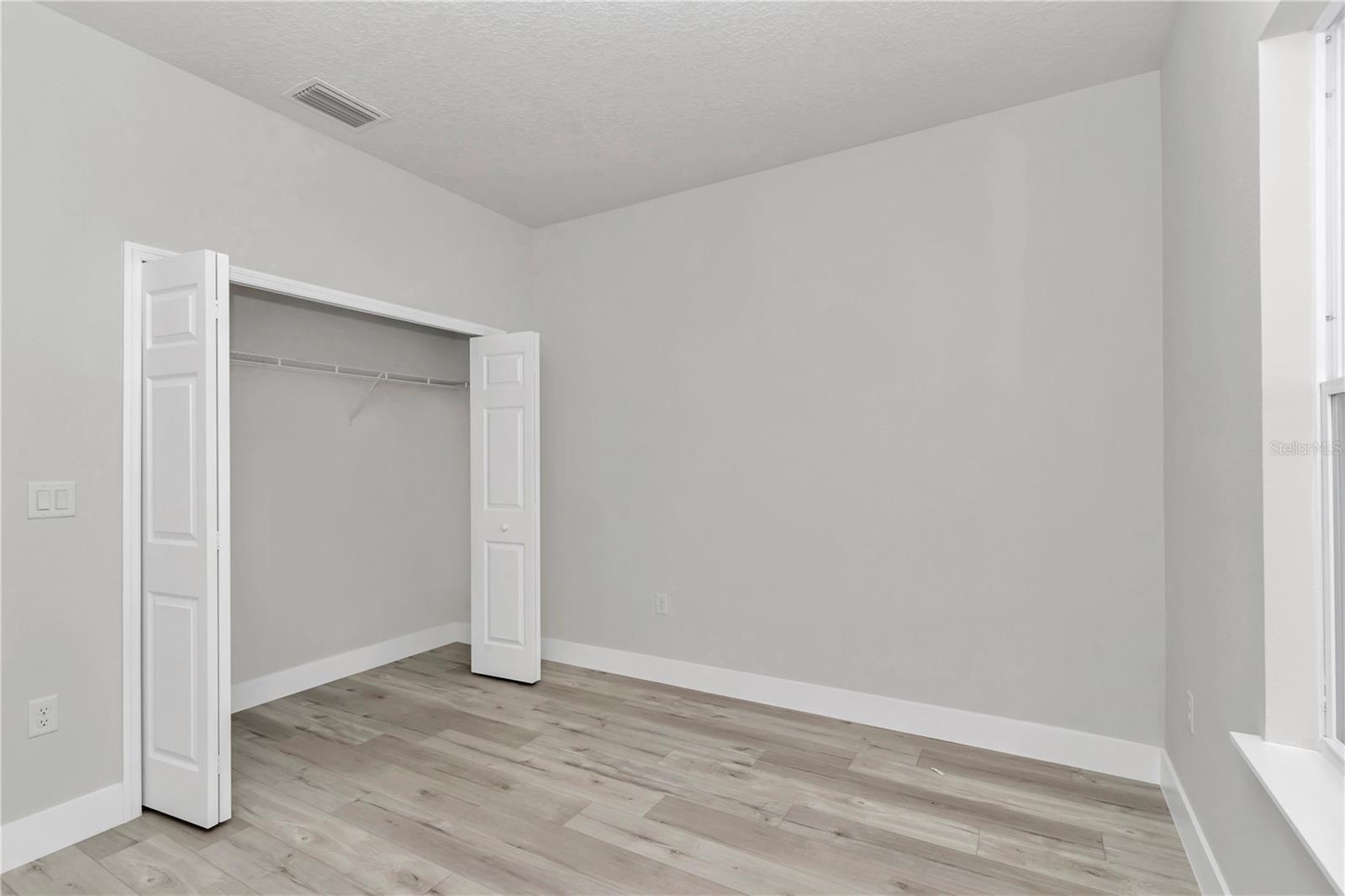 Image 33 of 46 For 2705 Royal Palm Drive