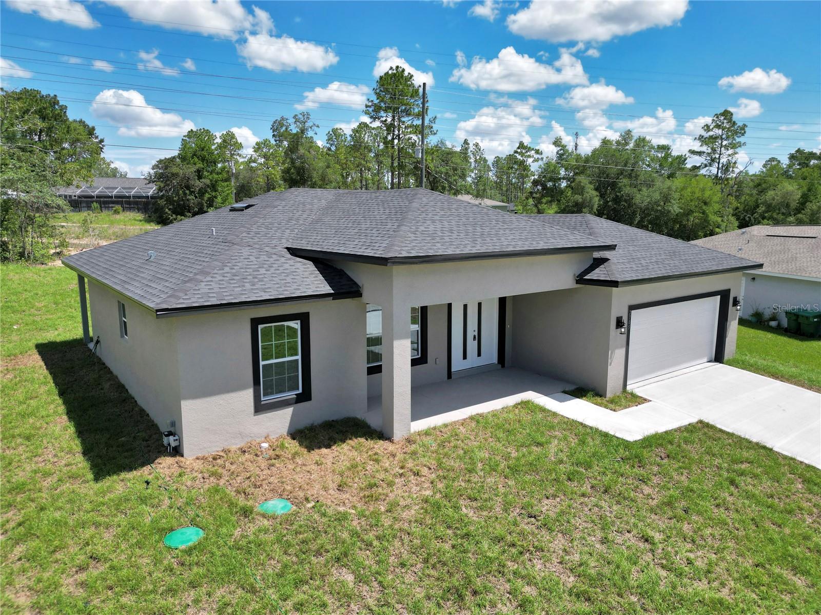 Image 4 of 46 For 2705 Royal Palm Drive