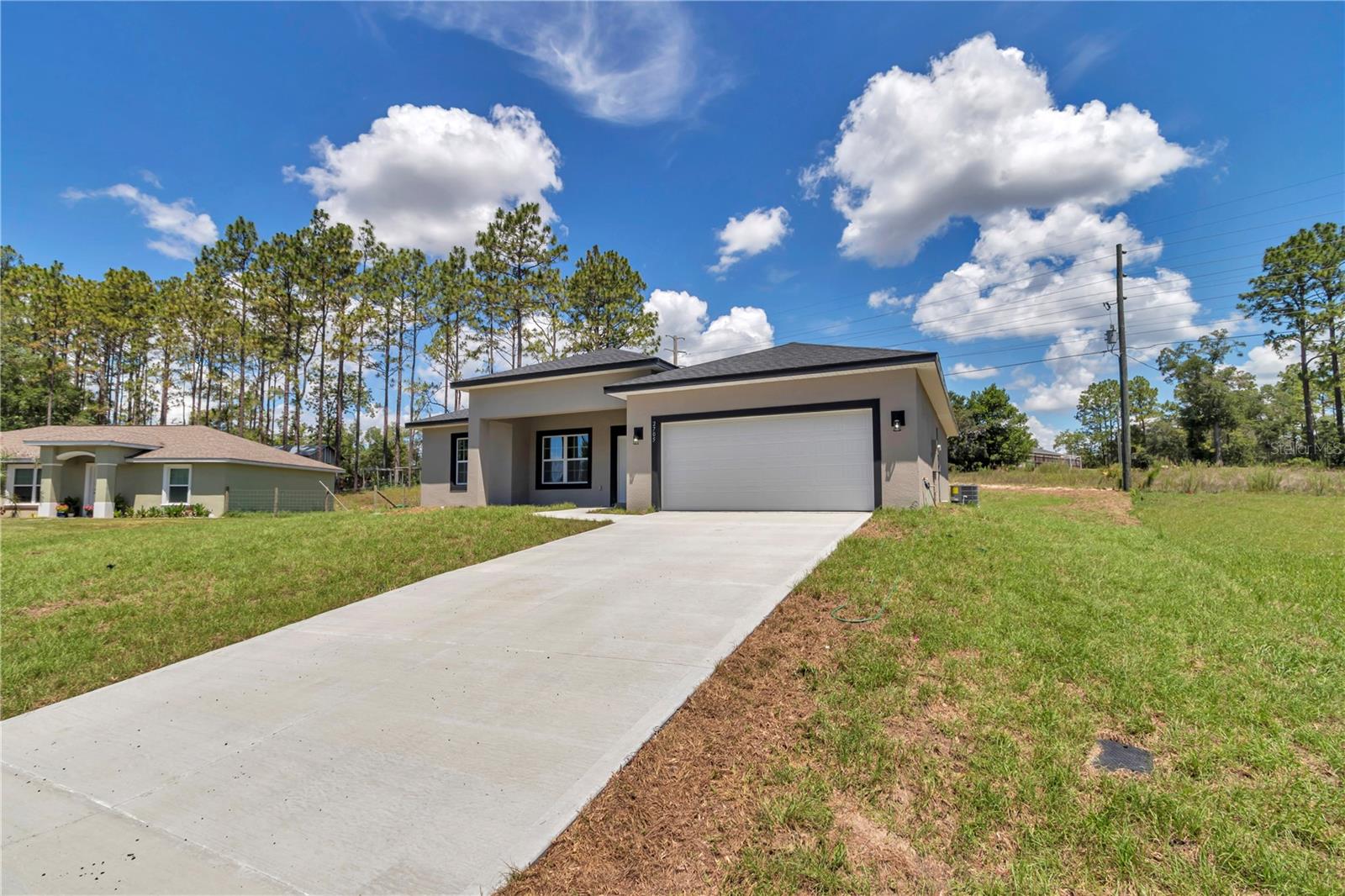 Image 5 of 46 For 2705 Royal Palm Drive