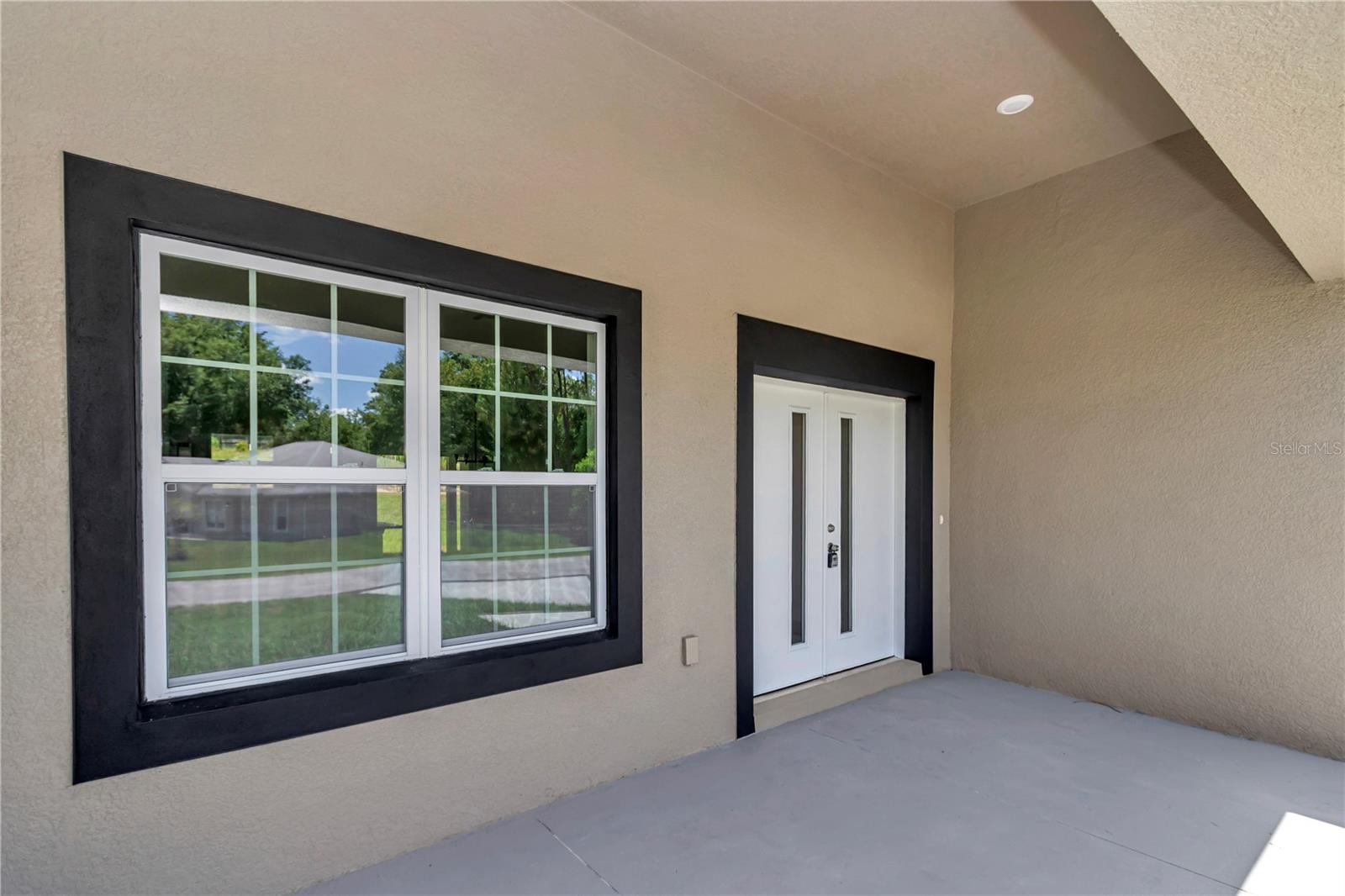 Image 7 of 46 For 2705 Royal Palm Drive
