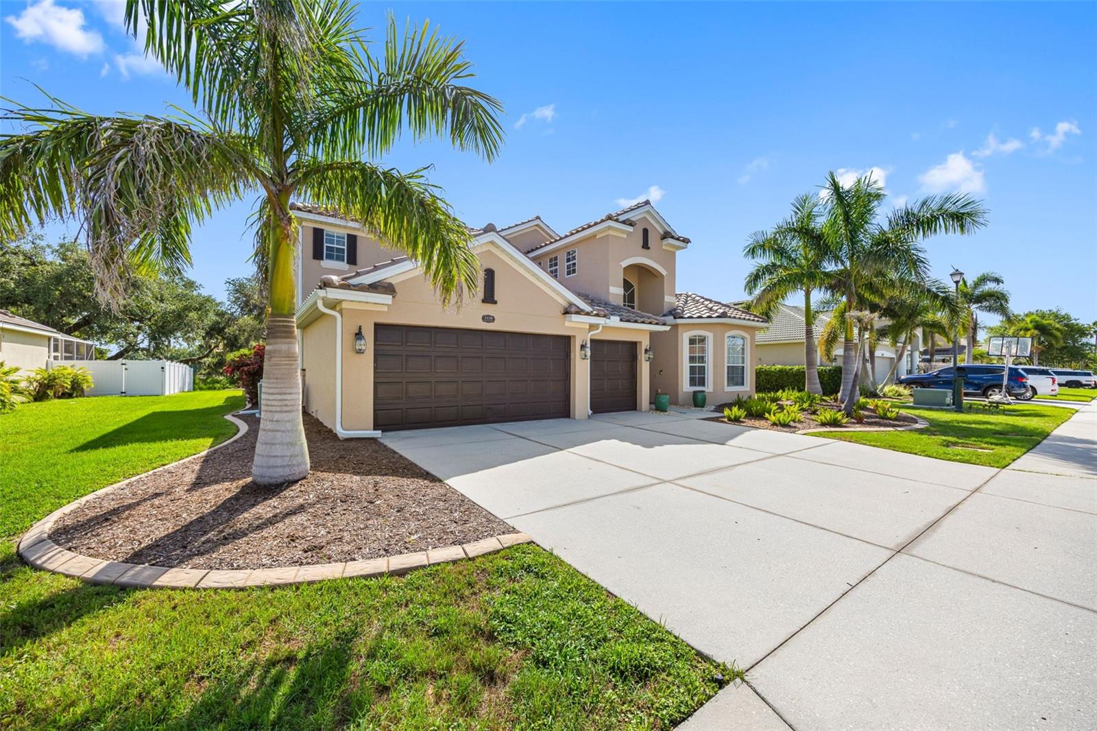 Image 2 of 52 For 1178 Fraser Pine Boulevard