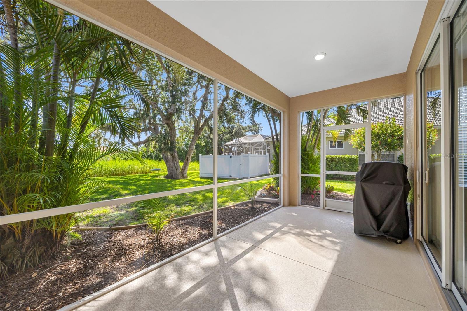 Image 31 of 52 For 1178 Fraser Pine Boulevard