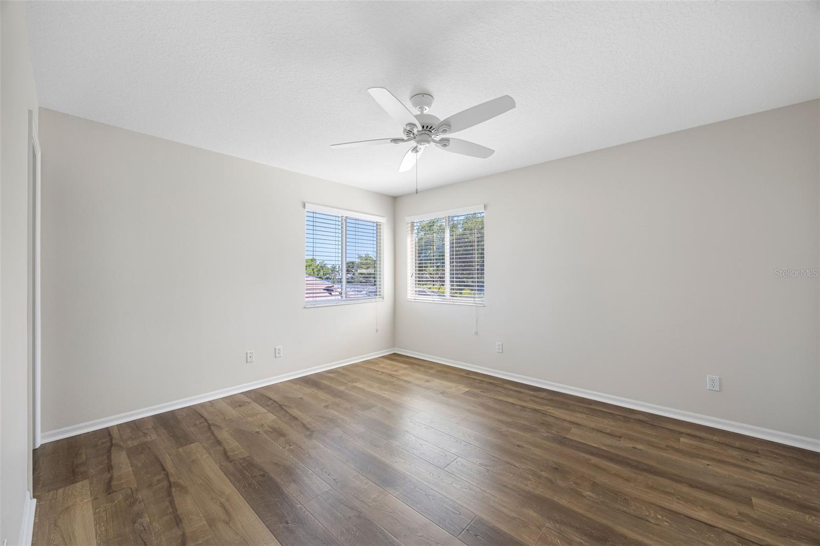 Image 35 of 52 For 1178 Fraser Pine Boulevard