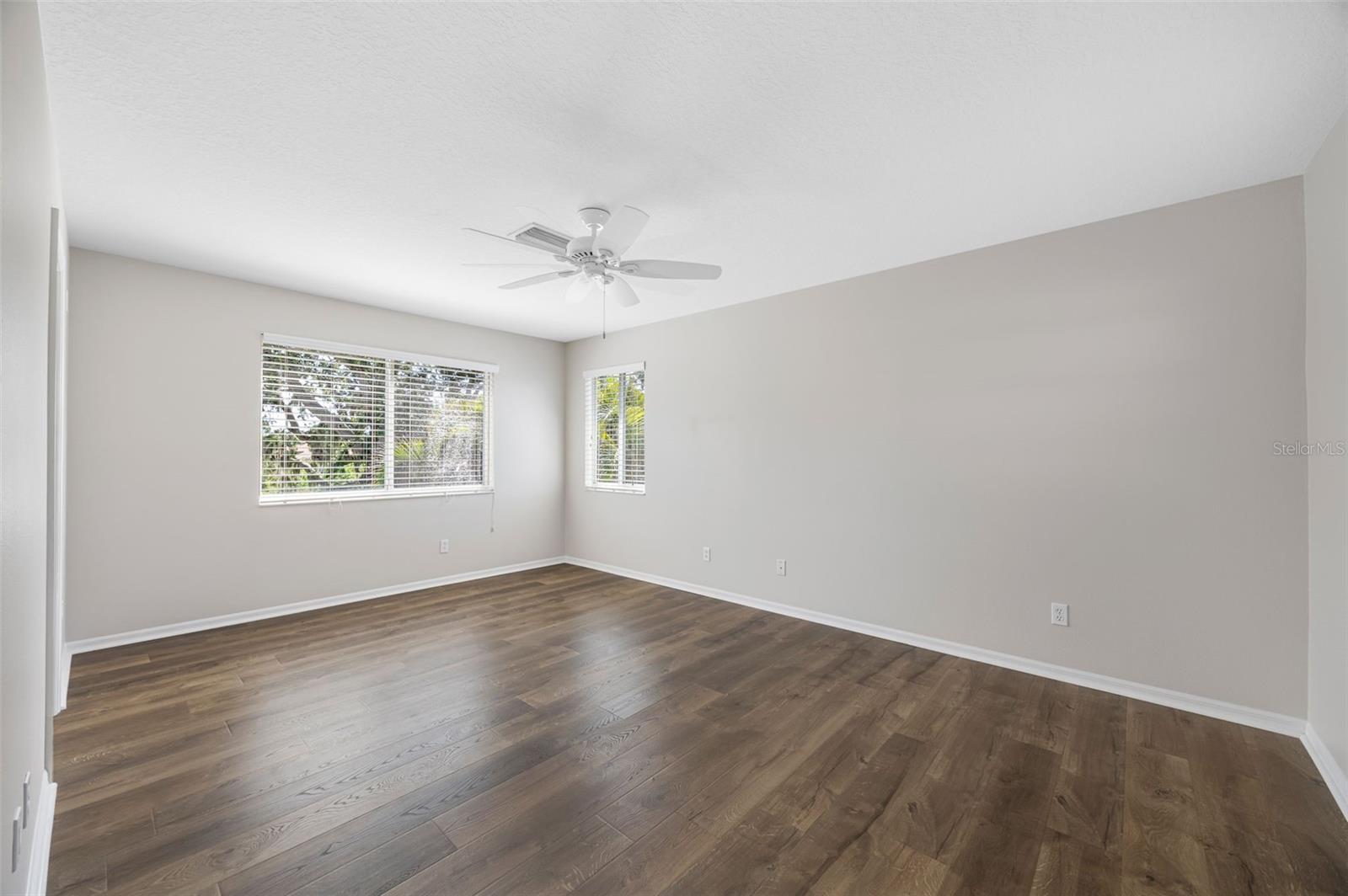 Image 38 of 52 For 1178 Fraser Pine Boulevard