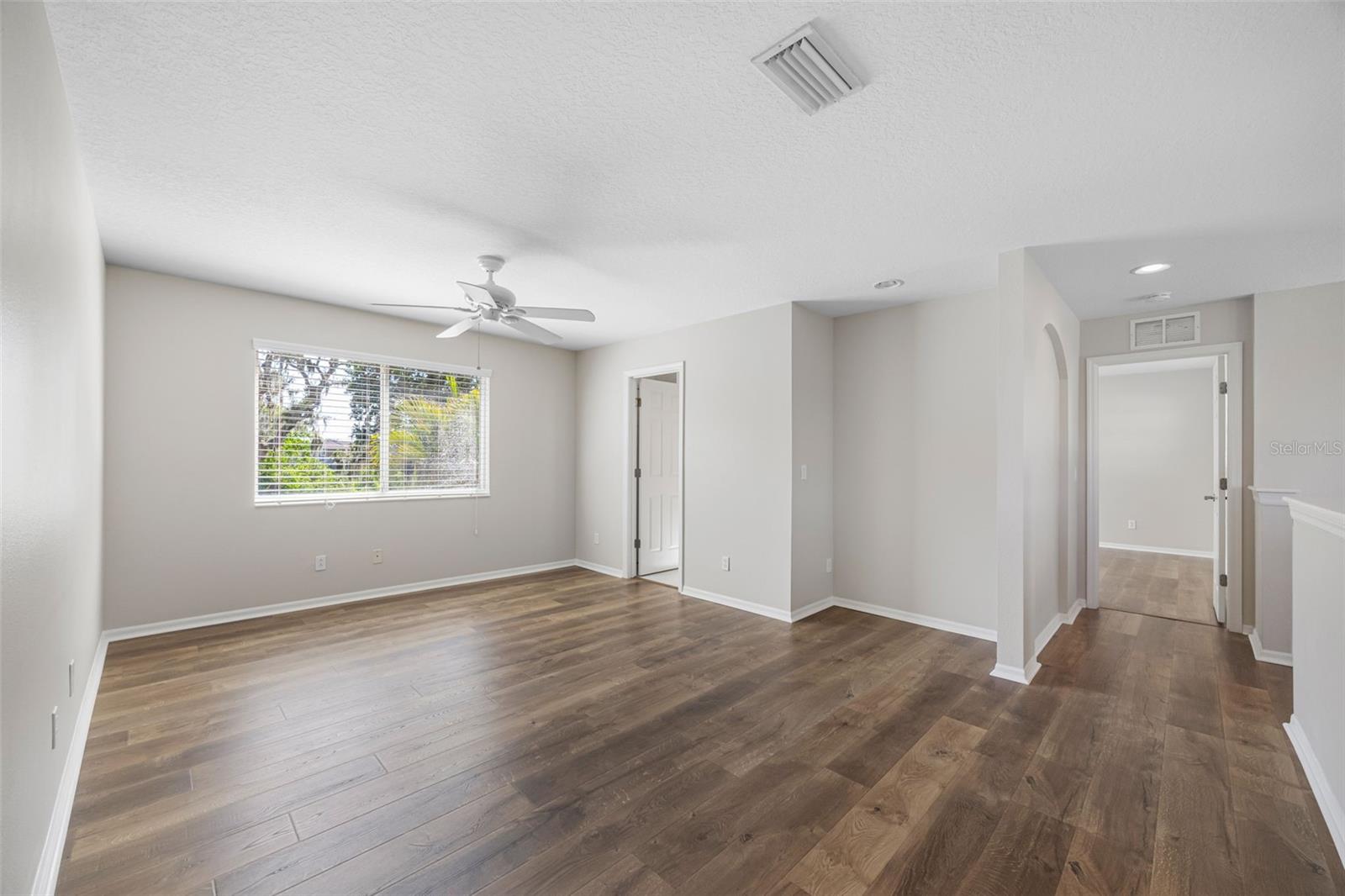 Image 39 of 52 For 1178 Fraser Pine Boulevard