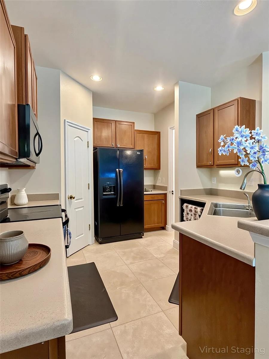 Image 13 of 26 For 7543 Red Mill Circle Circle