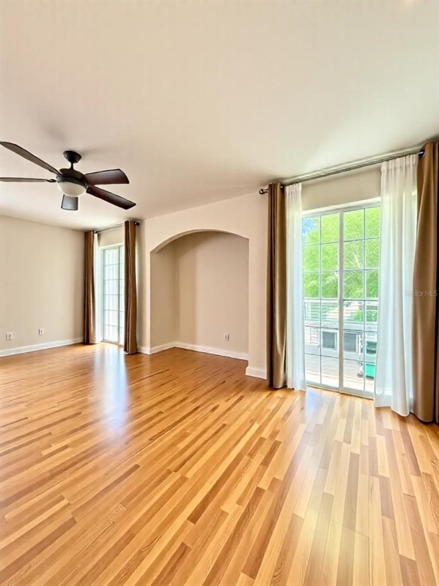 Image 15 of 26 For 7543 Red Mill Circle Circle