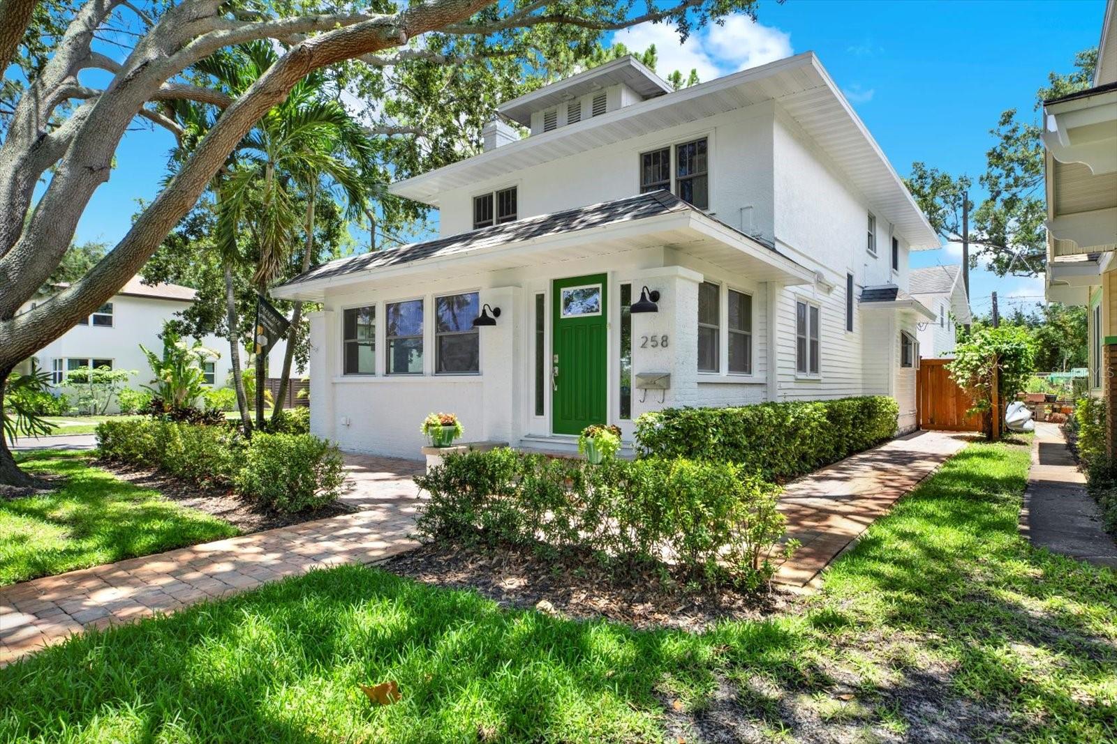 Details for 258 14th Avenue Ne, ST PETERSBURG, FL 33701