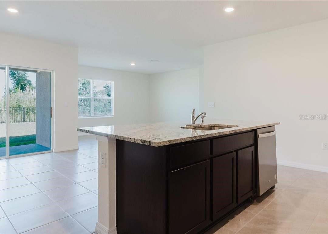 Image 5 of 23 For 8210 Juning Cove