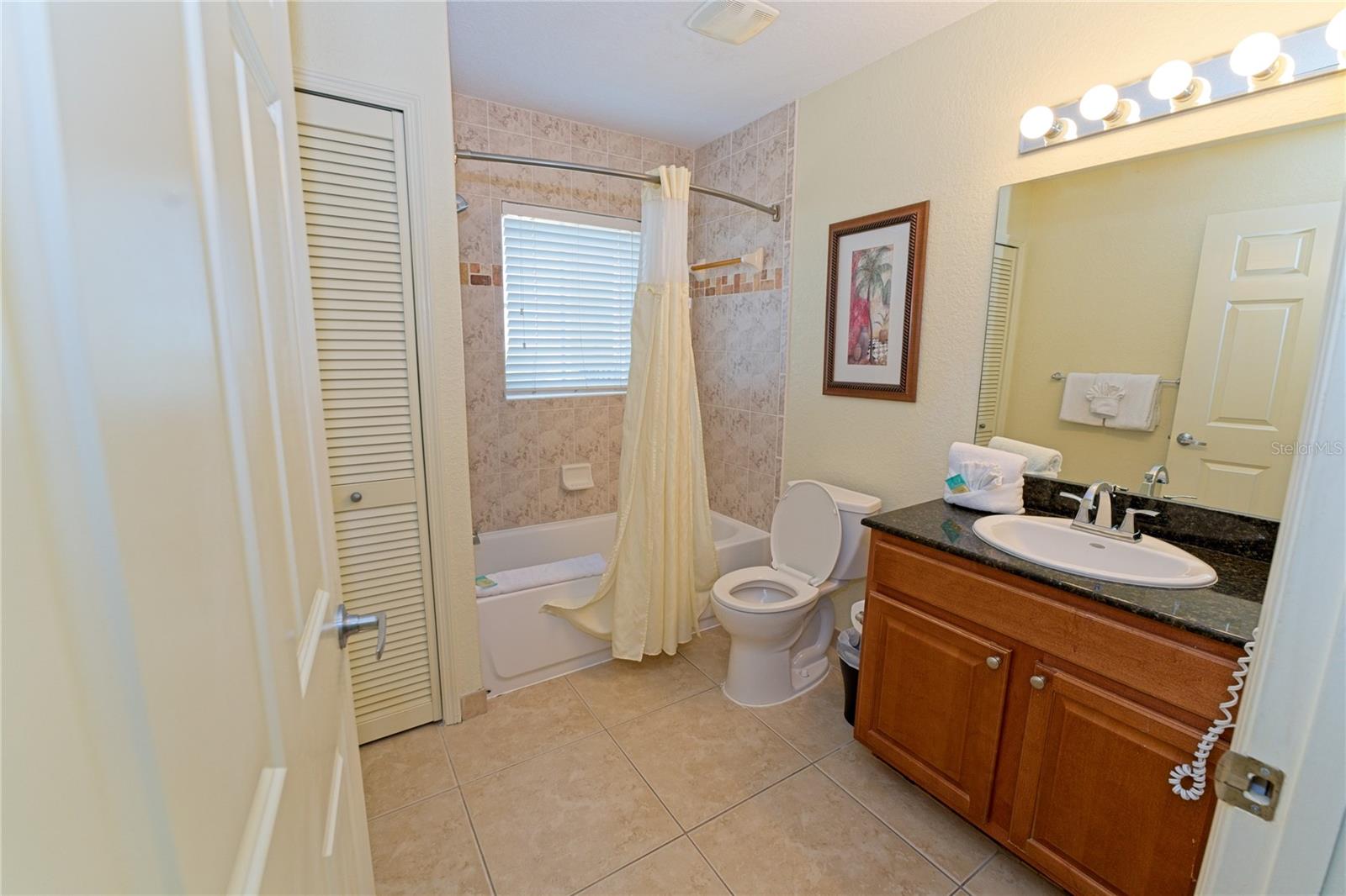 Image 16 of 40 For 8125 Resort Village Drive 5902