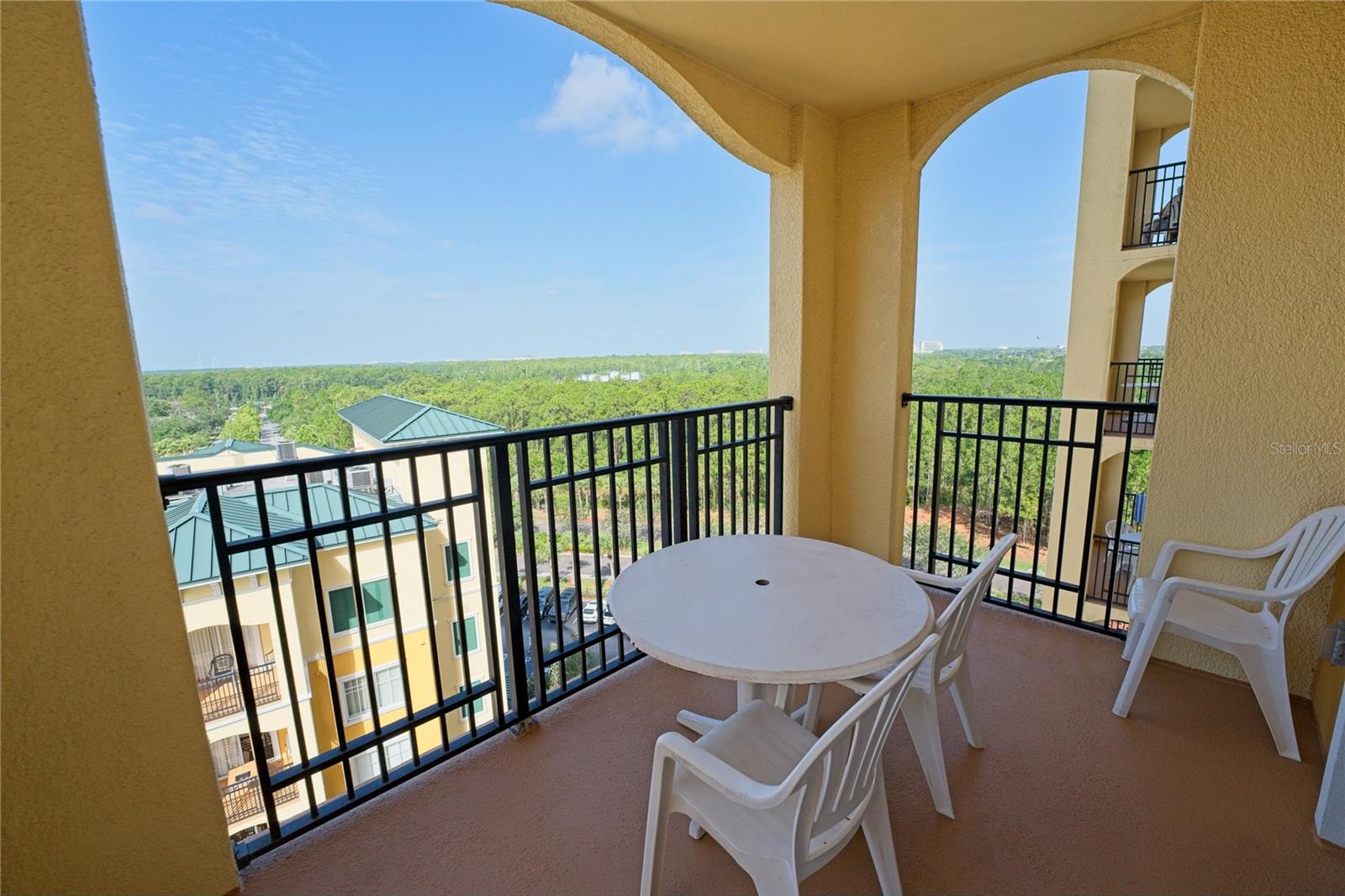 Image 17 of 40 For 8125 Resort Village Drive 5902