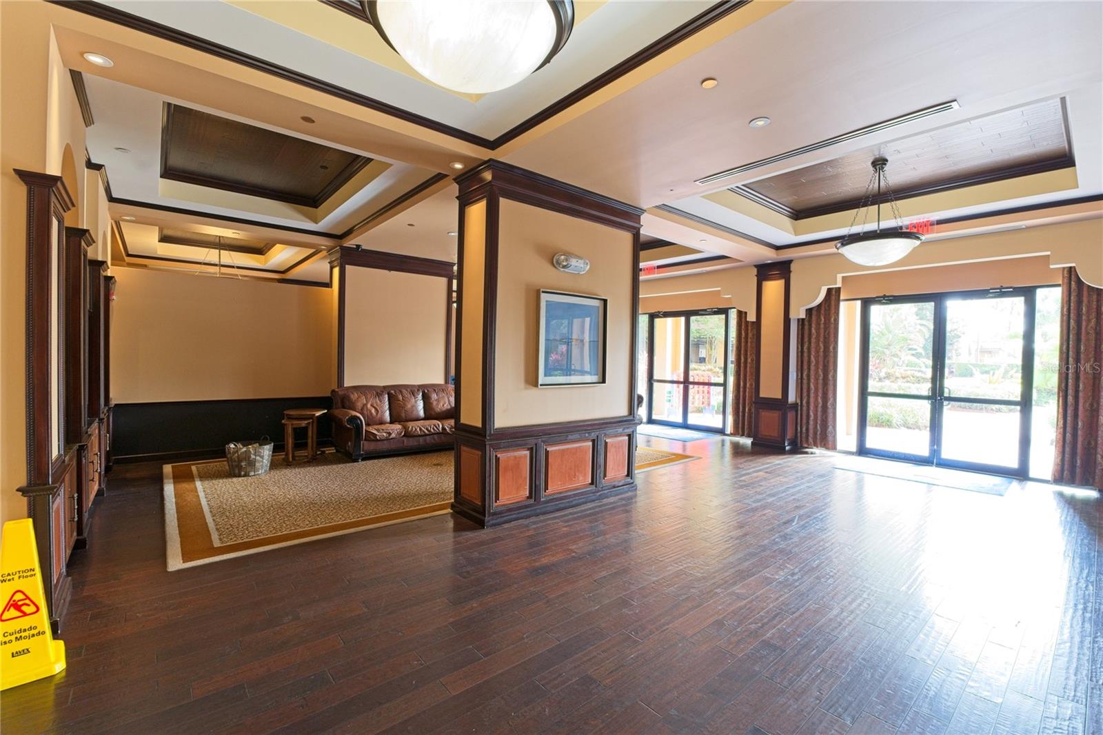 Image 26 of 40 For 8125 Resort Village Drive 5902