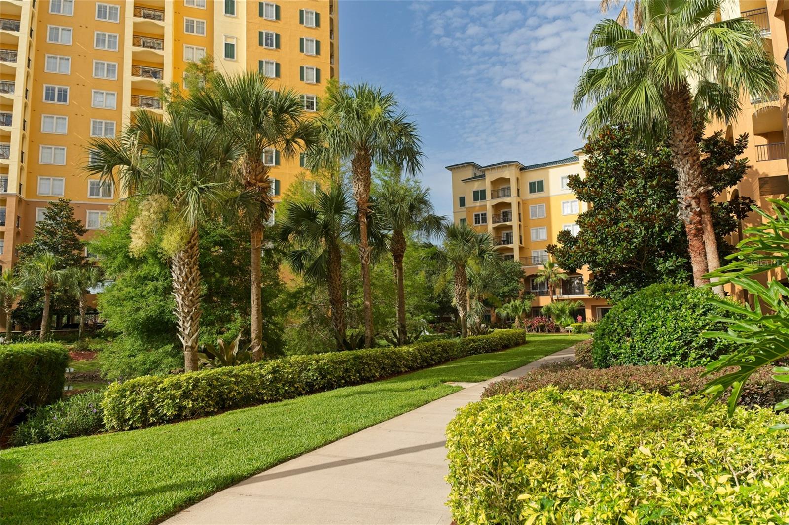 Image 29 of 40 For 8125 Resort Village Drive 5902