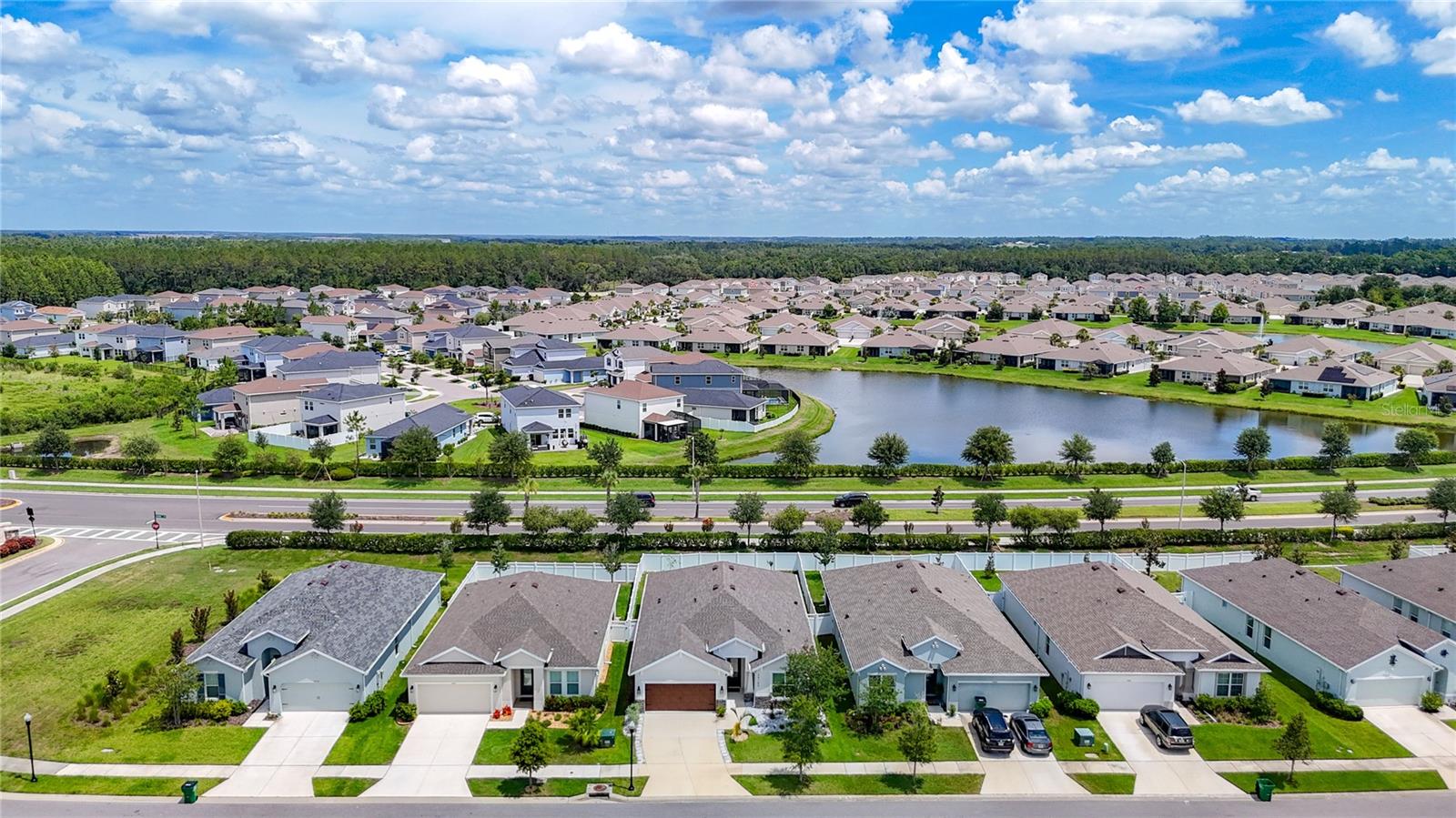 Listing photo id 0 for 34163 Radley Way