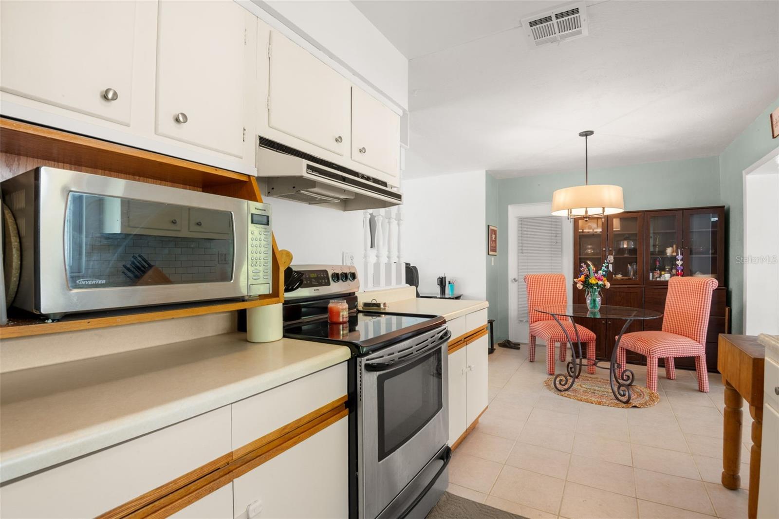 Image 13 of 27 For 5637 24th Terrace N