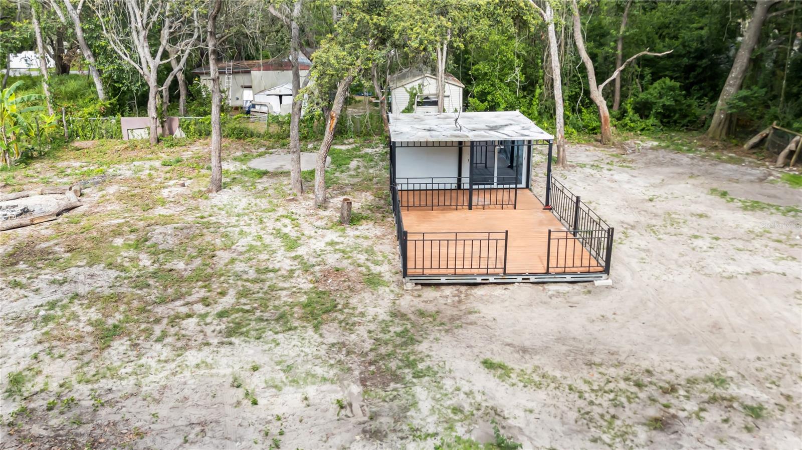 Image 15 of 21 For 11118 Stanley Street