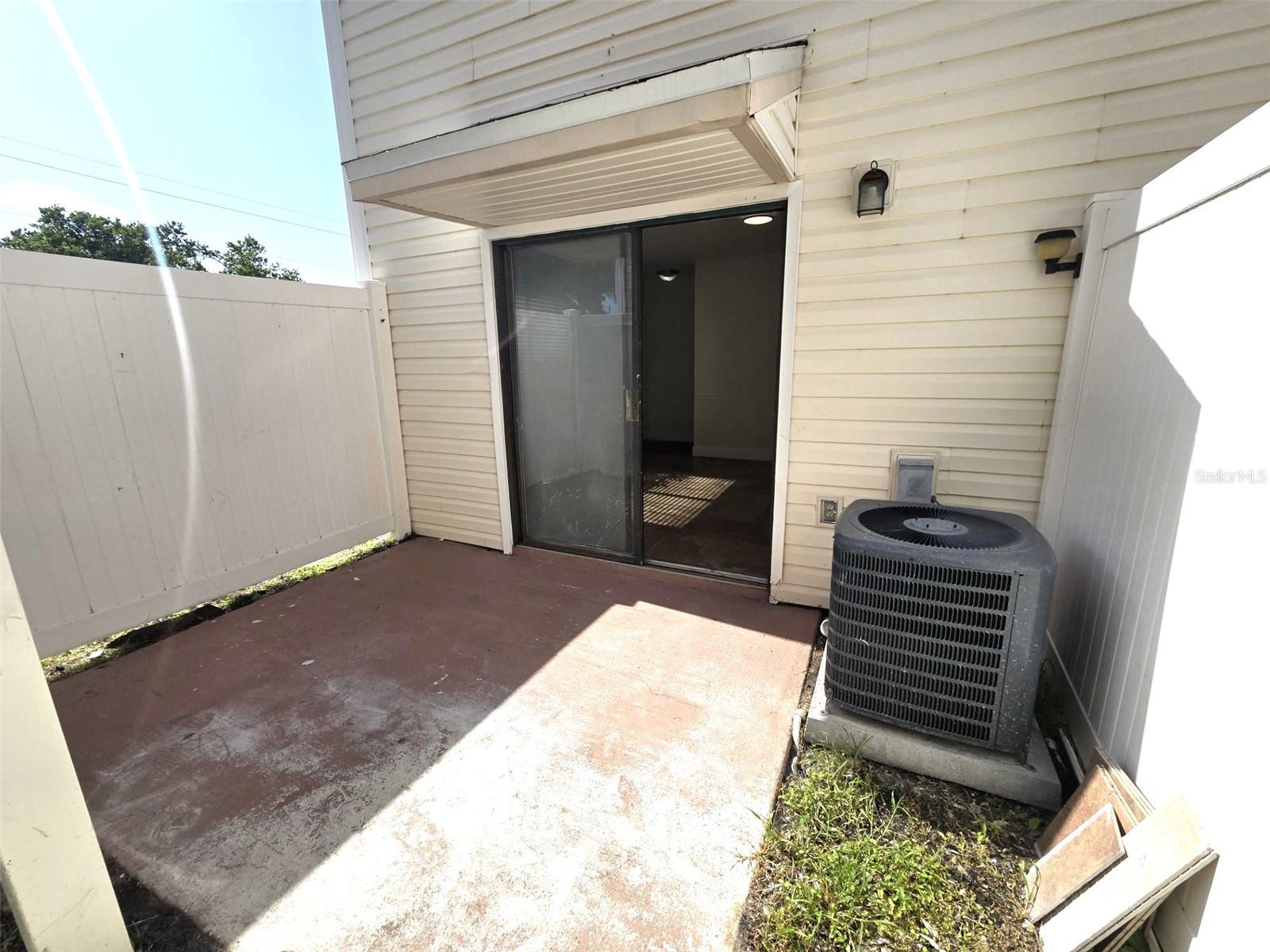 Image 17 of 23 For 2302 Maki Road 2
