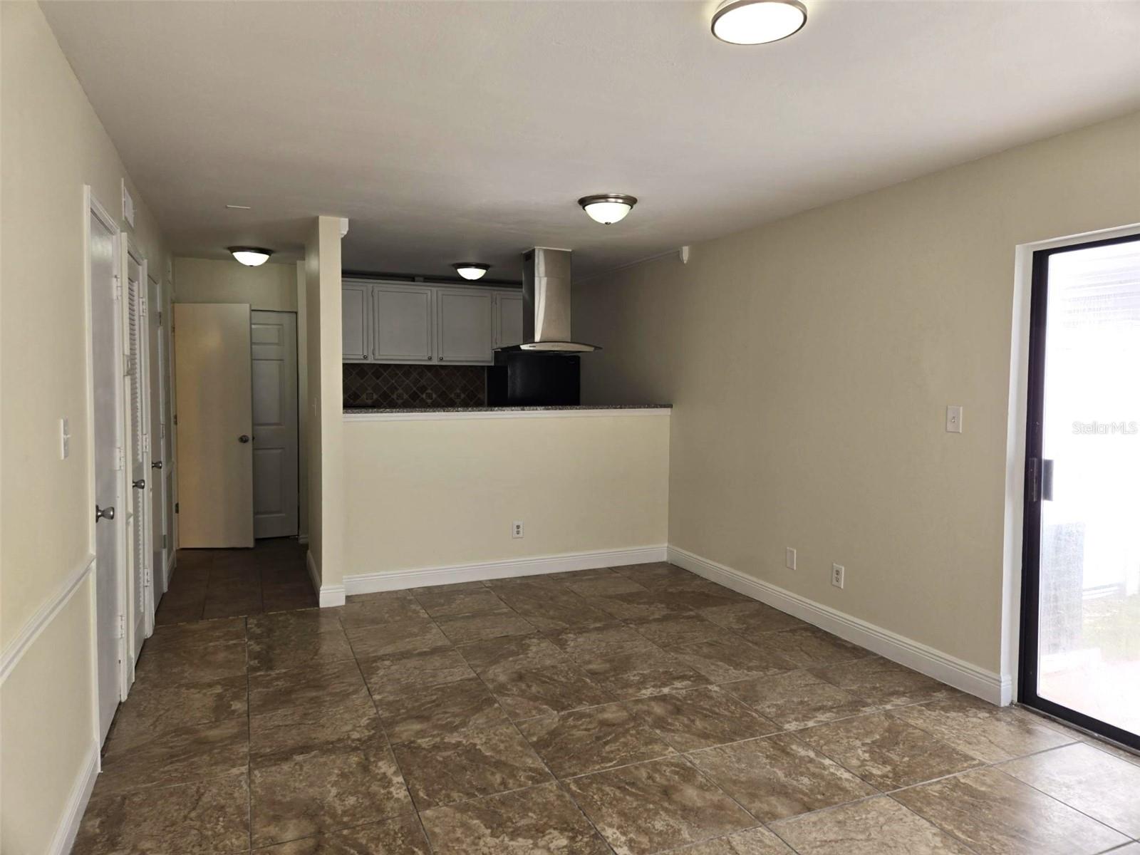 Image 7 of 23 For 2302 Maki Road 2