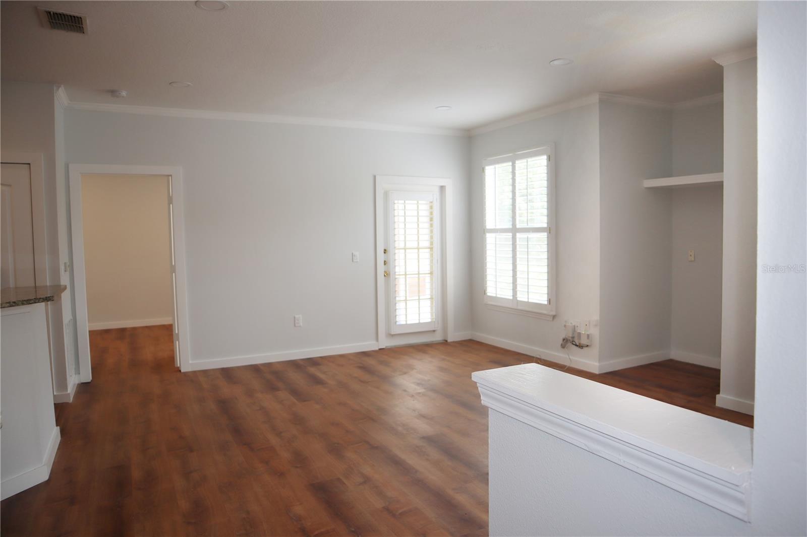 Image 2 of 14 For 10441 Villa View Circle 10441