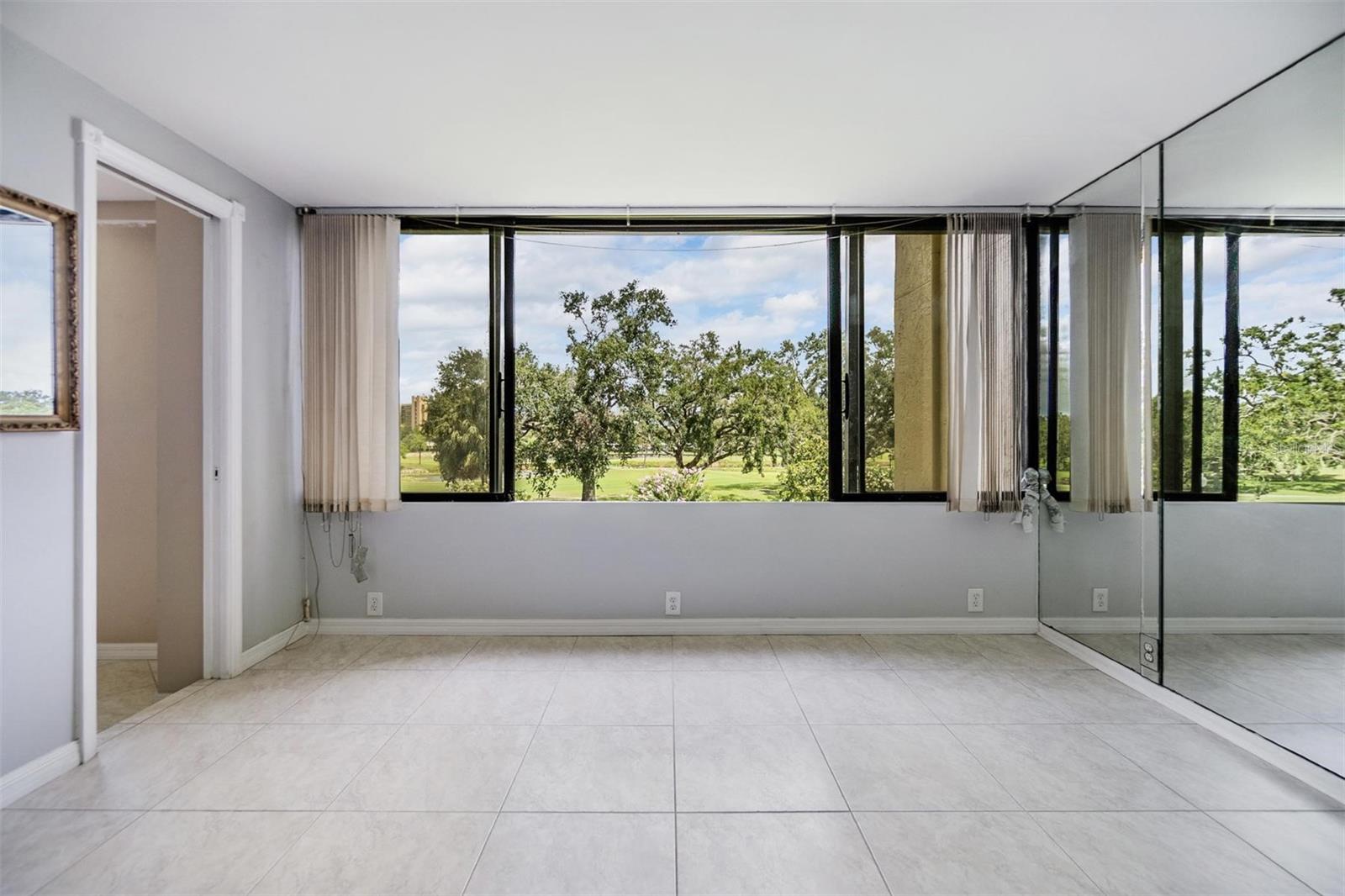 Image 13 of 49 For 2621 Cove Cay Drive 302