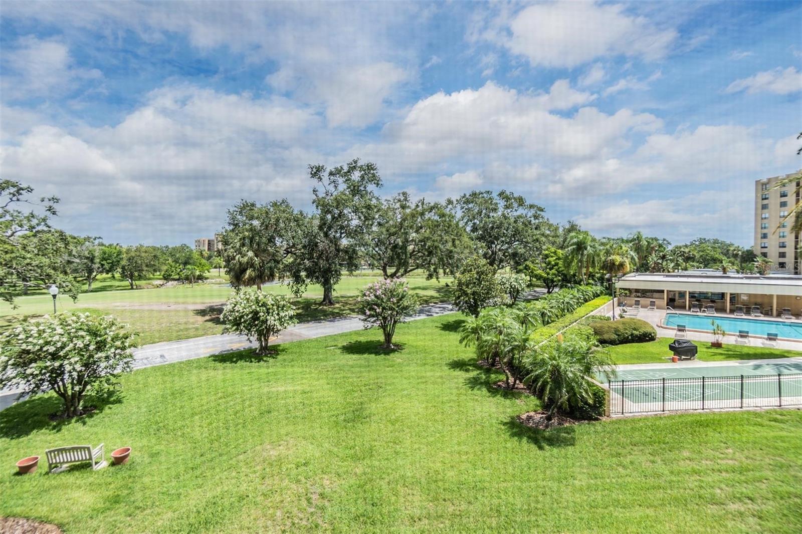 Image 14 of 49 For 2621 Cove Cay Drive 302