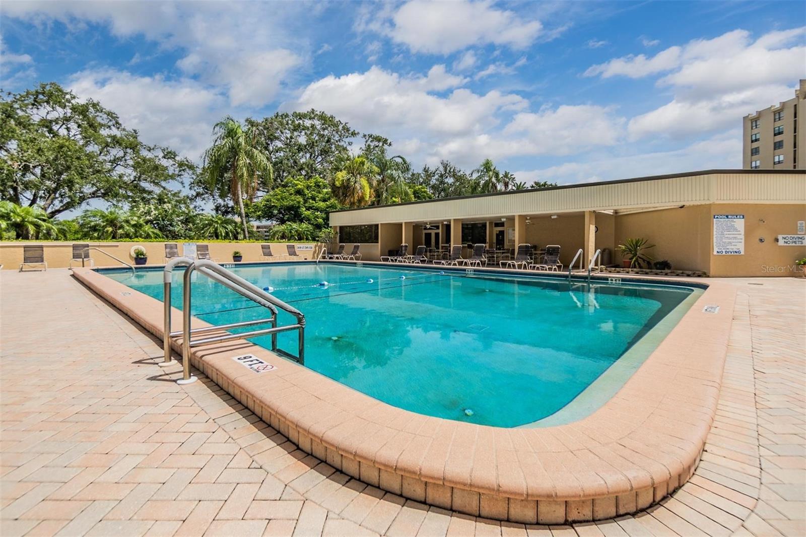 Image 36 of 49 For 2621 Cove Cay Drive 302
