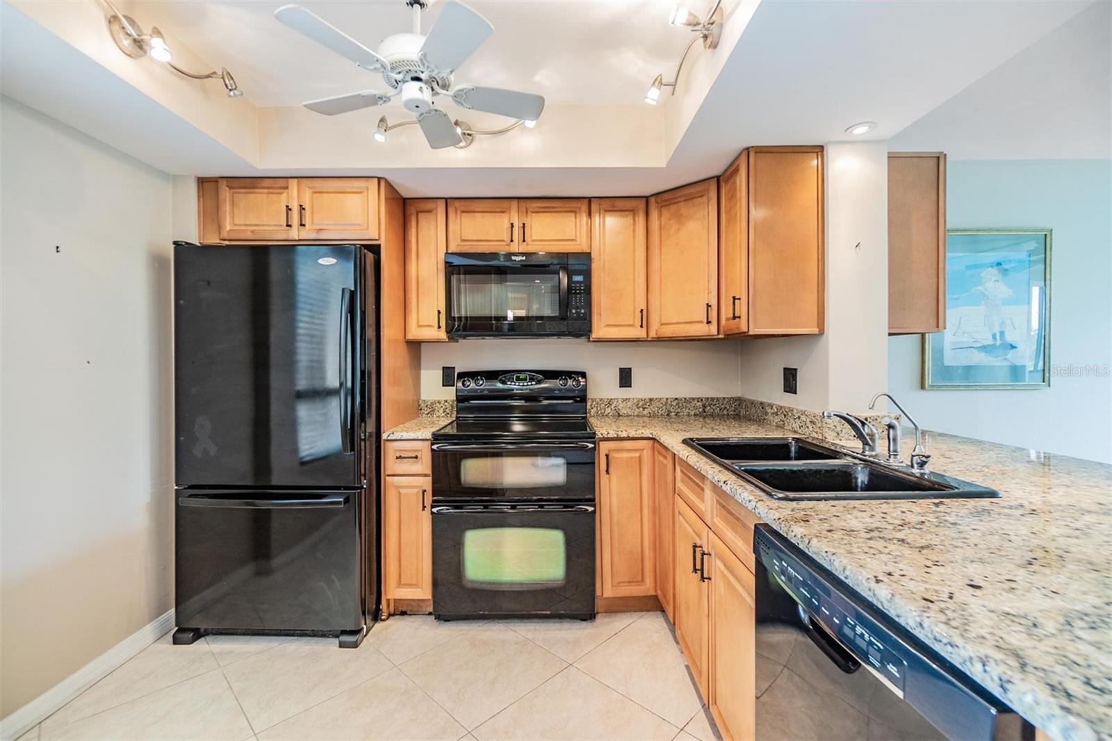 Image 6 of 49 For 2621 Cove Cay Drive 302