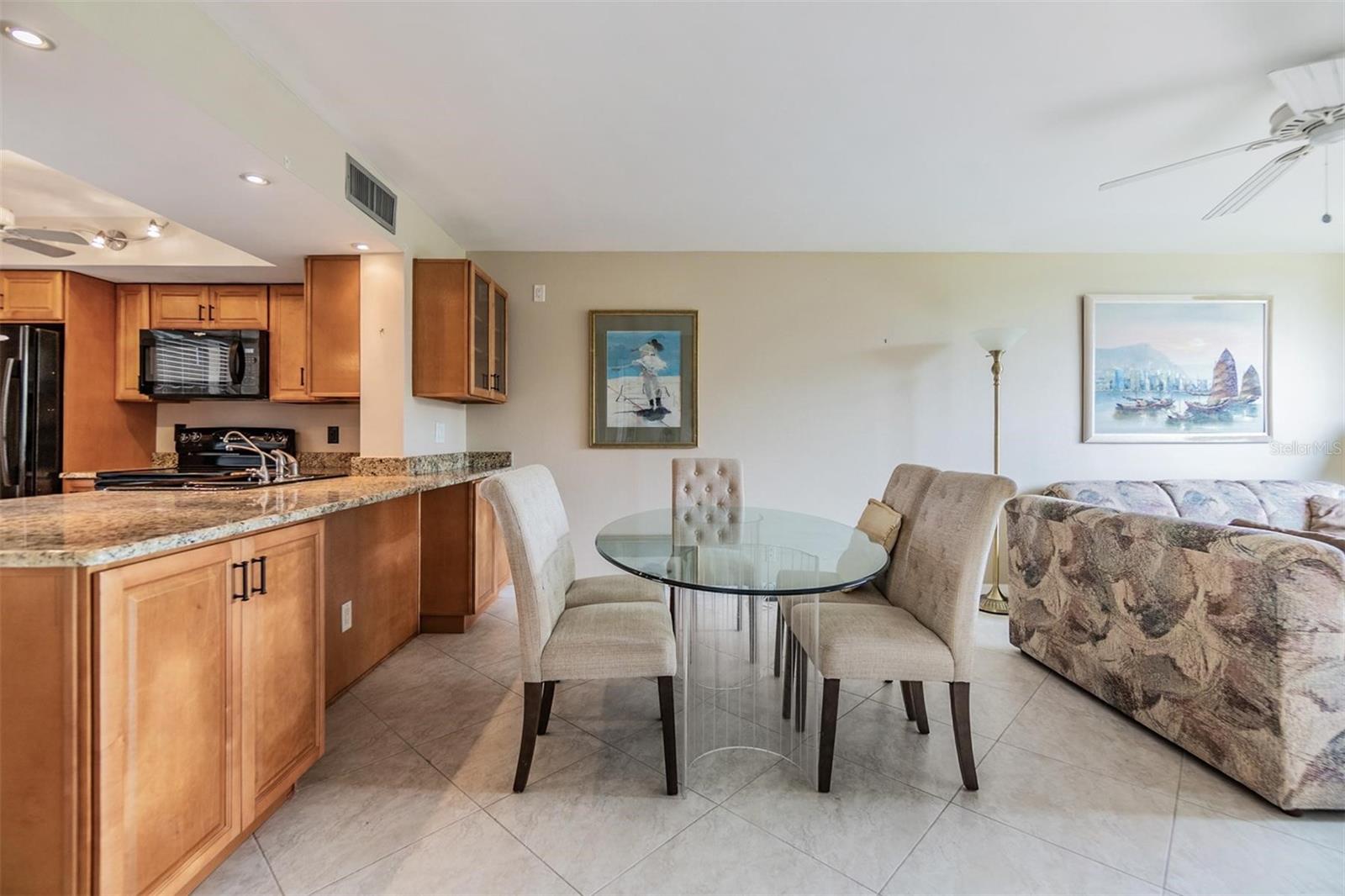 Image 7 of 49 For 2621 Cove Cay Drive 302
