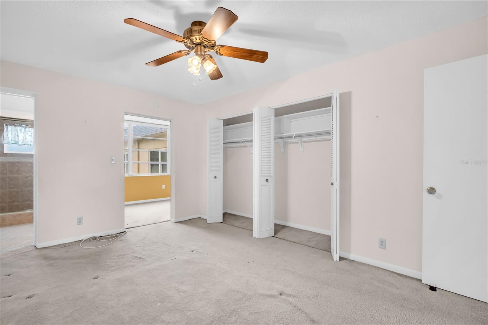 Image 18 of 31 For 5720 13th Avenue N 207b