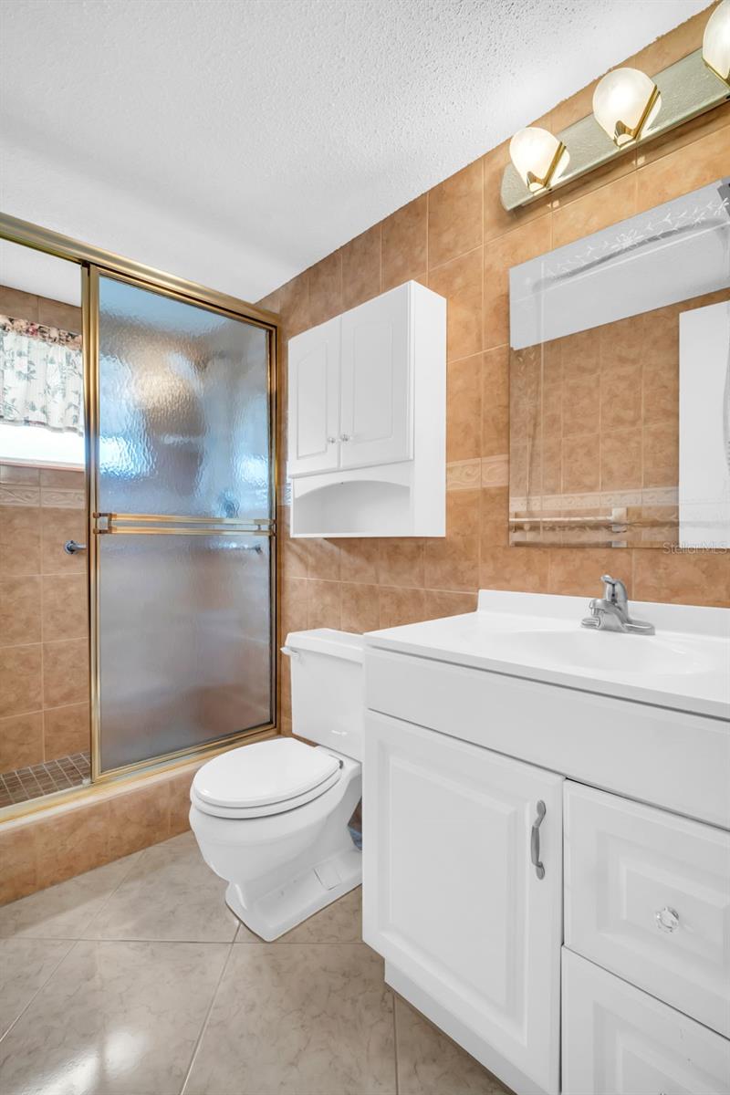 Image 20 of 31 For 5720 13th Avenue N 207b