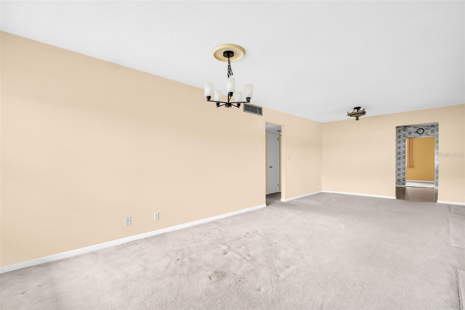 Image 4 of 31 For 5720 13th Avenue N 207b