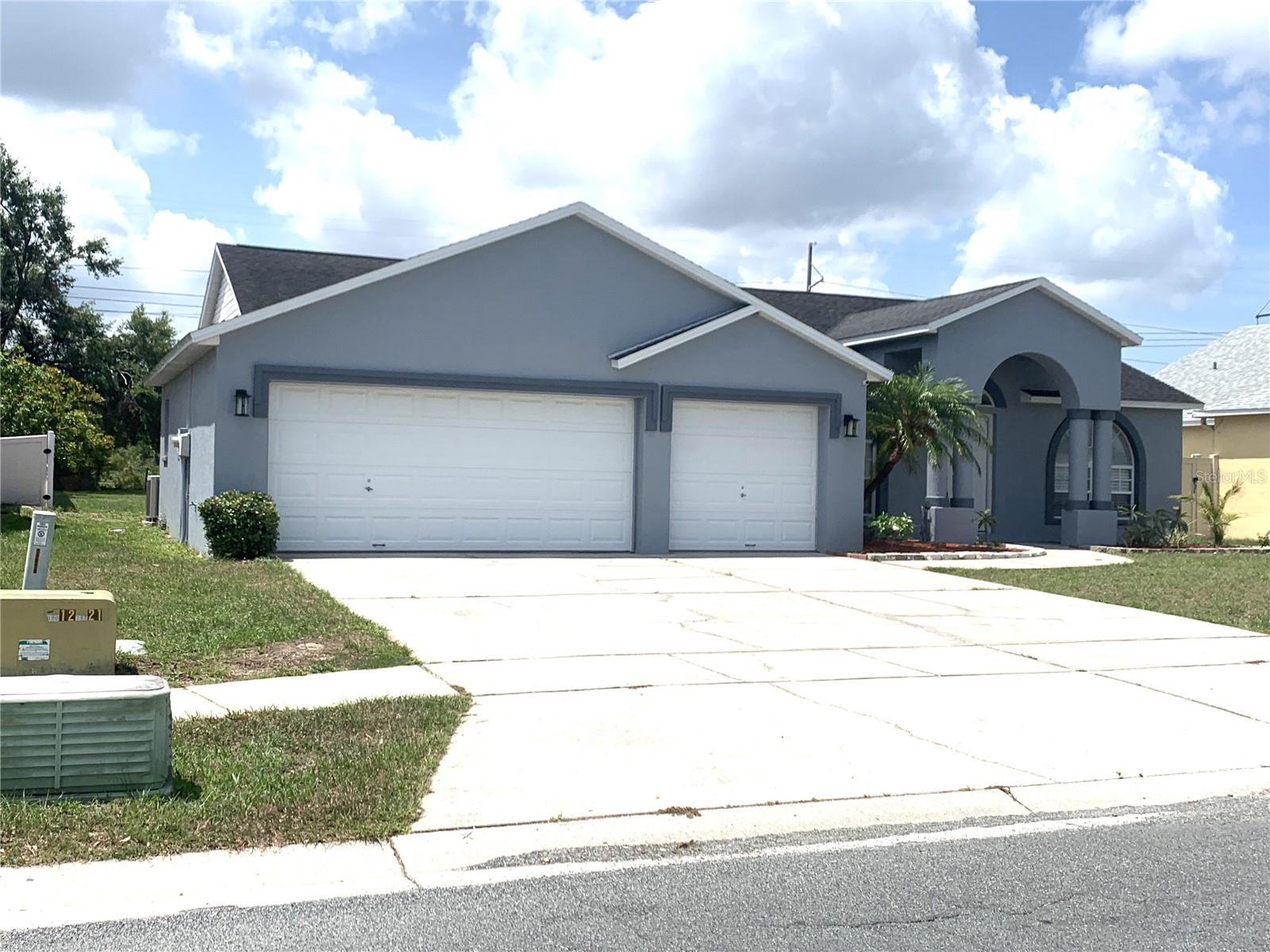 Image 3 of 50 For 11513 Andy Drive
