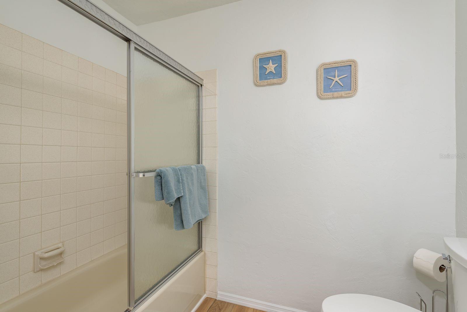 Image 18 of 32 For 630 Kirkland Circle