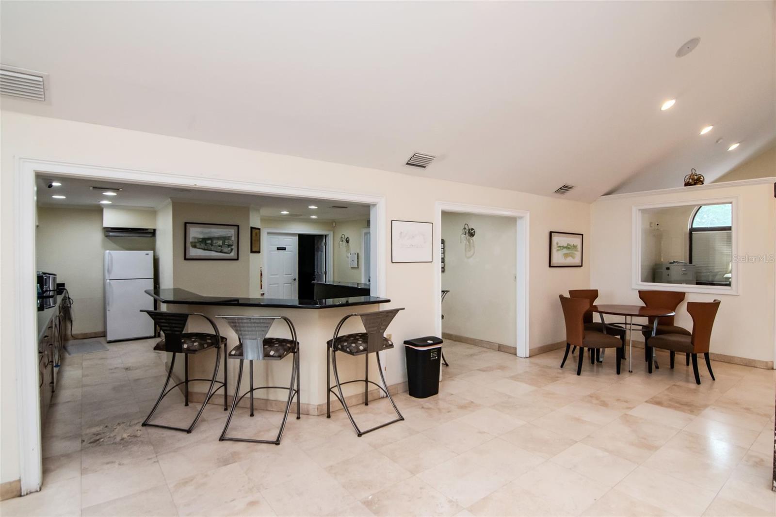 Image 21 of 21 For 10265 Gandy Boulevard N 1702