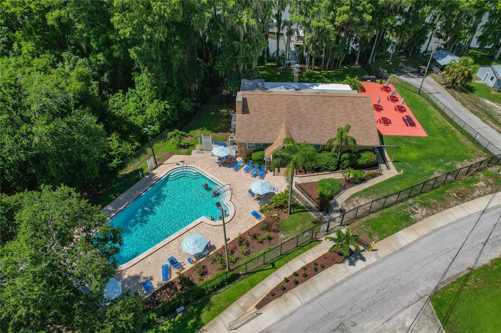 Image 60 of 60 For 1401 Camelot Court