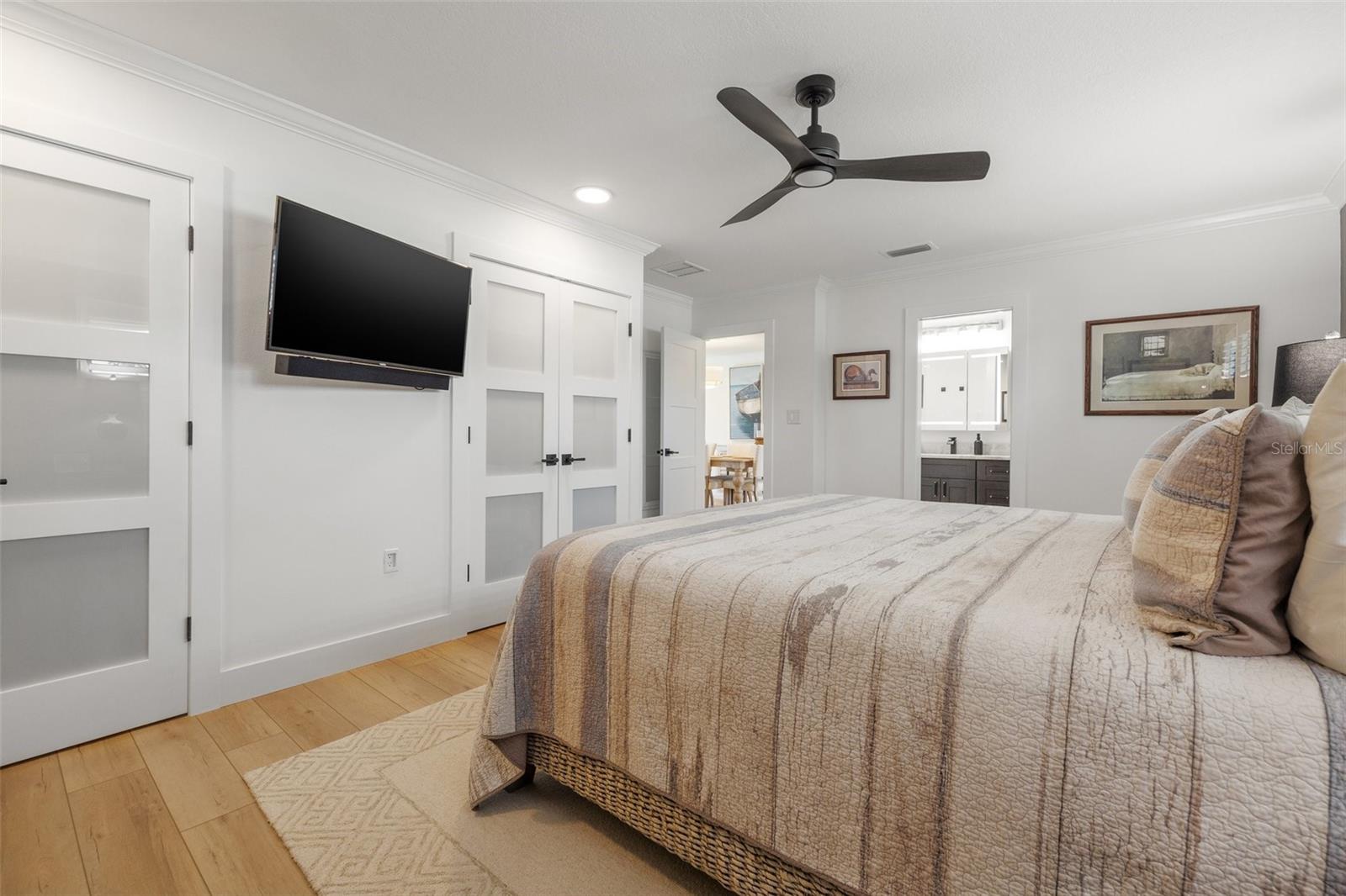 Image 23 of 75 For 1424 47th Avenue Ne