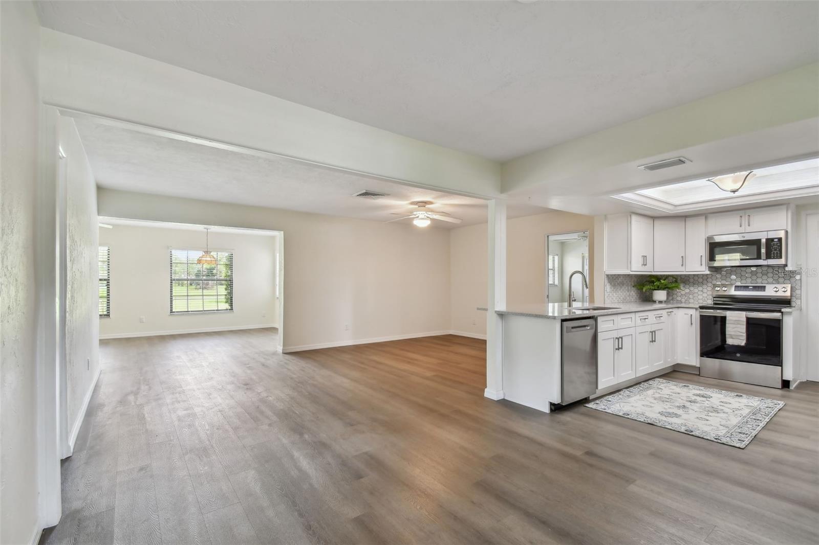 Image 13 of 53 For 1443 54th Avenue Ne