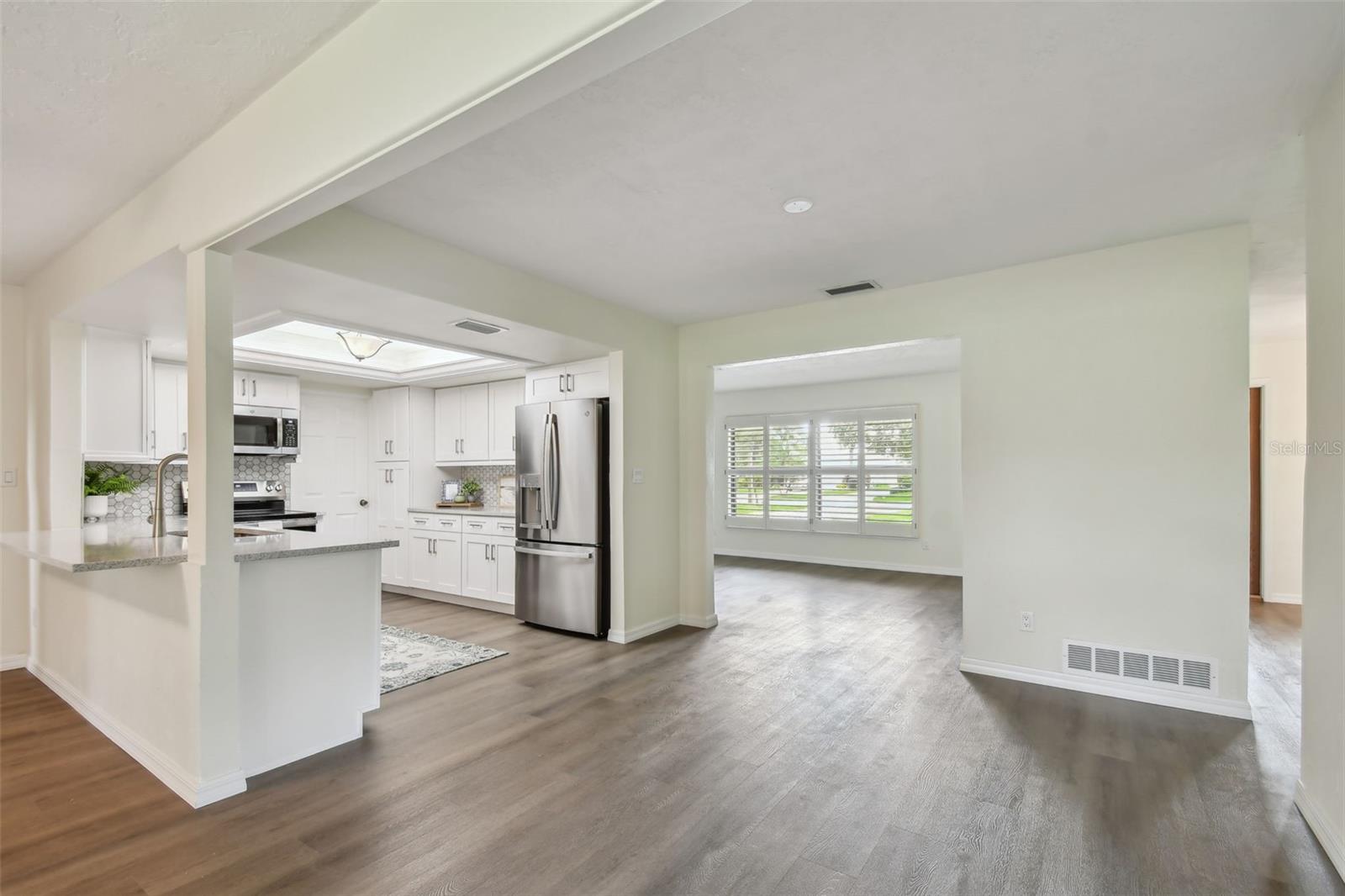 Image 14 of 53 For 1443 54th Avenue Ne