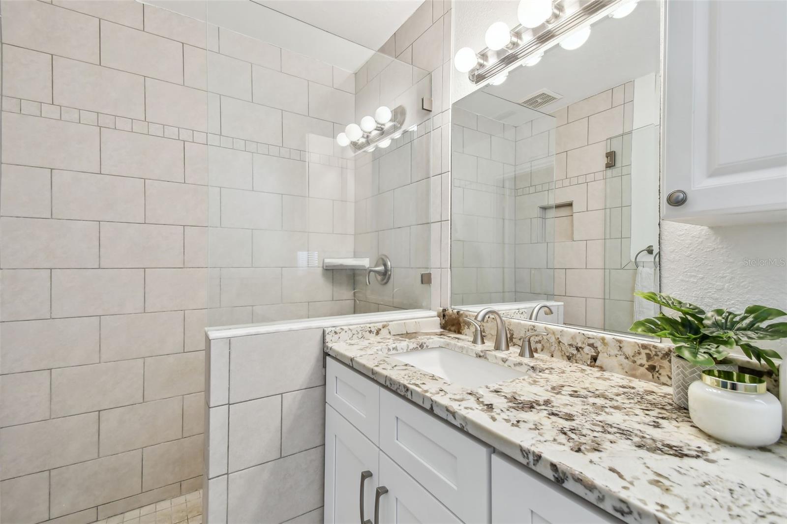 Image 30 of 53 For 1443 54th Avenue Ne