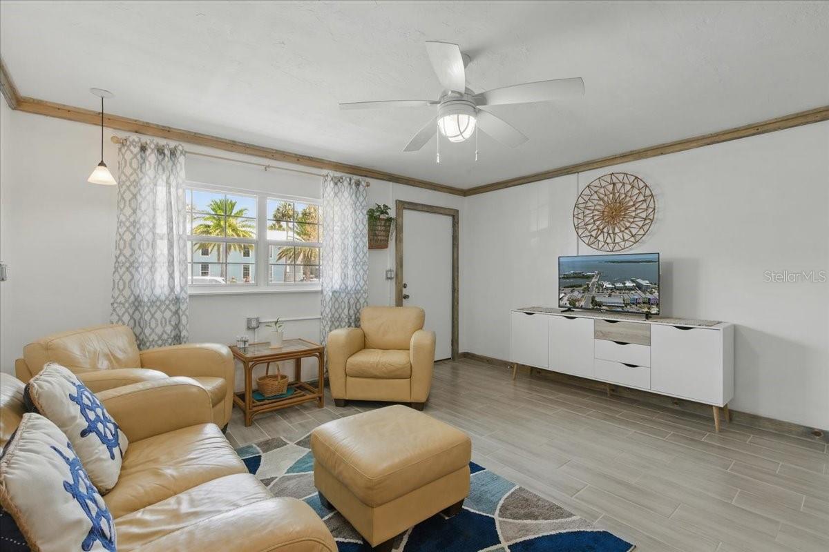 Image 7 of 42 For 511 1st Street