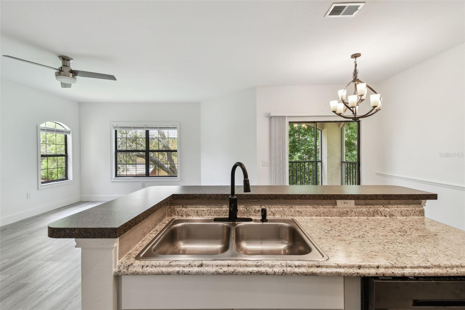 Image 17 of 50 For 2171 Portofino Place 27-2725