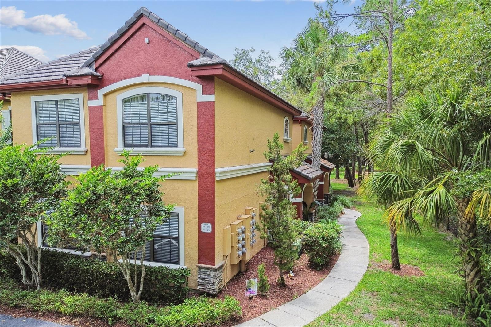 Image 5 of 50 For 2171 Portofino Place 27-2725