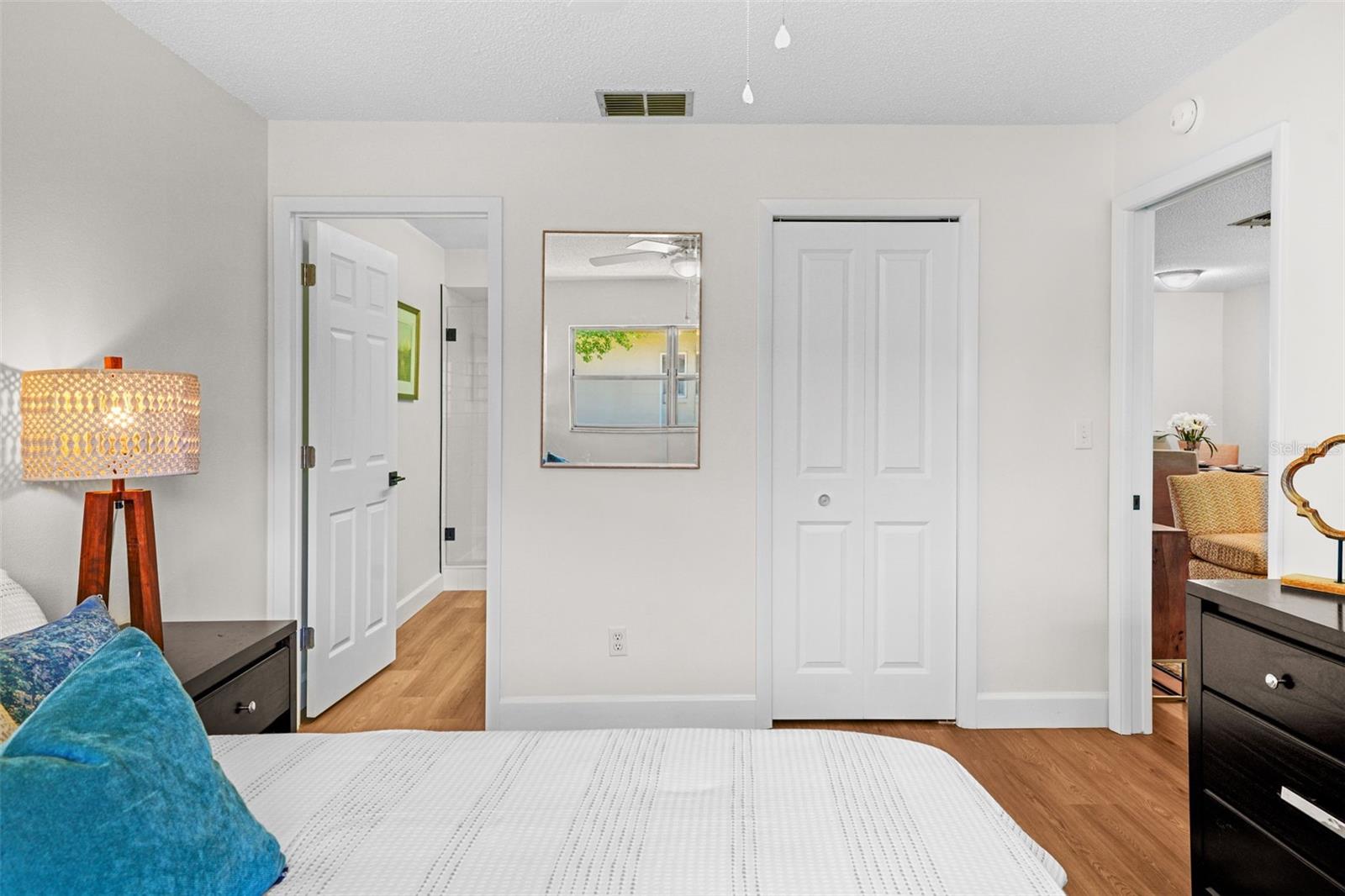 Image 15 of 32 For 2460 Northside Drive 802